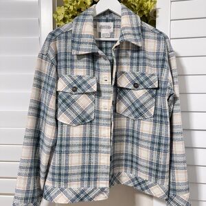 Boston Traders. Size M. Blue and Cream Plaid Jacket/shacket